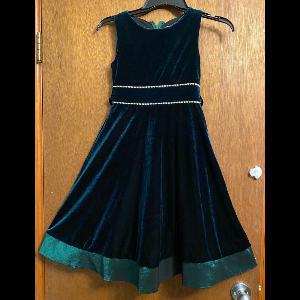 Girls Embellished Velvet Dress